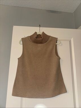 Ellison Sleeveless Turtleneck Sweater Vest in Camel Brown